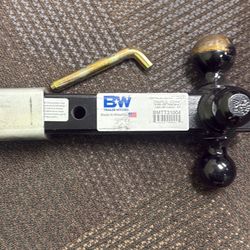10,000 LB Tri-Hitch With Reducer sleeve 