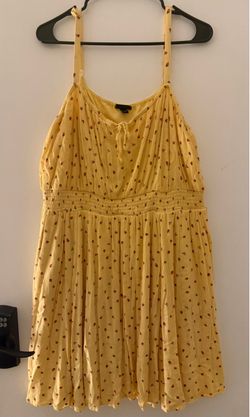Yellow dress