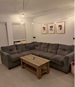 Gray Fabric L-Shaped Sectional Sofa
