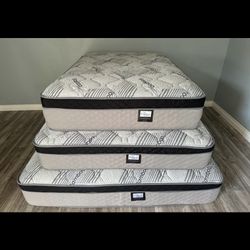 Queen Bamboo Plush Comfort Europillow Top 12inch Mattress!