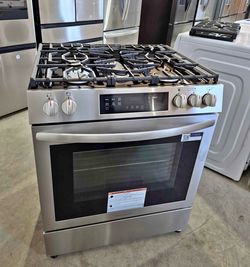 Gas stove