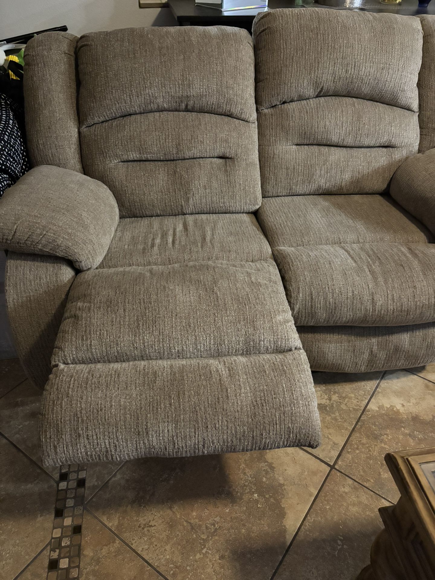 Comfortable & Nice Double Power Recliner