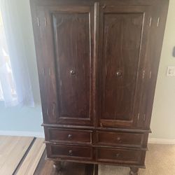 Free Armoire 