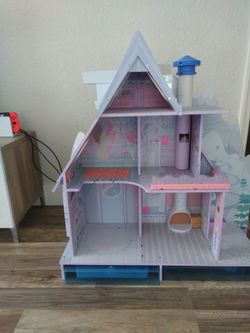 Lol house
