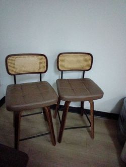 Bar stools