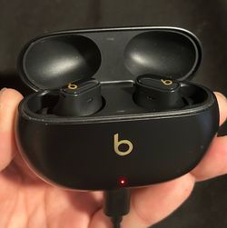 Beats Studio Buds+