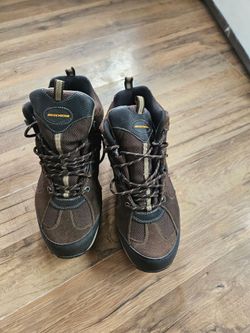 Sketchers mens waterproof boots 11.5 sz.
