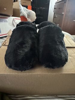 Nike Calm Mule Women’s Slipper Black Faux Fur Slip-On US 5 FZ3119-001 (NO LID)