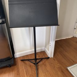 Manhasset Voyager Music Stand