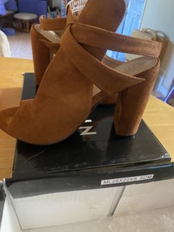 New Women’s Heel Booties