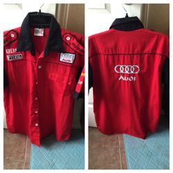 Audi button up