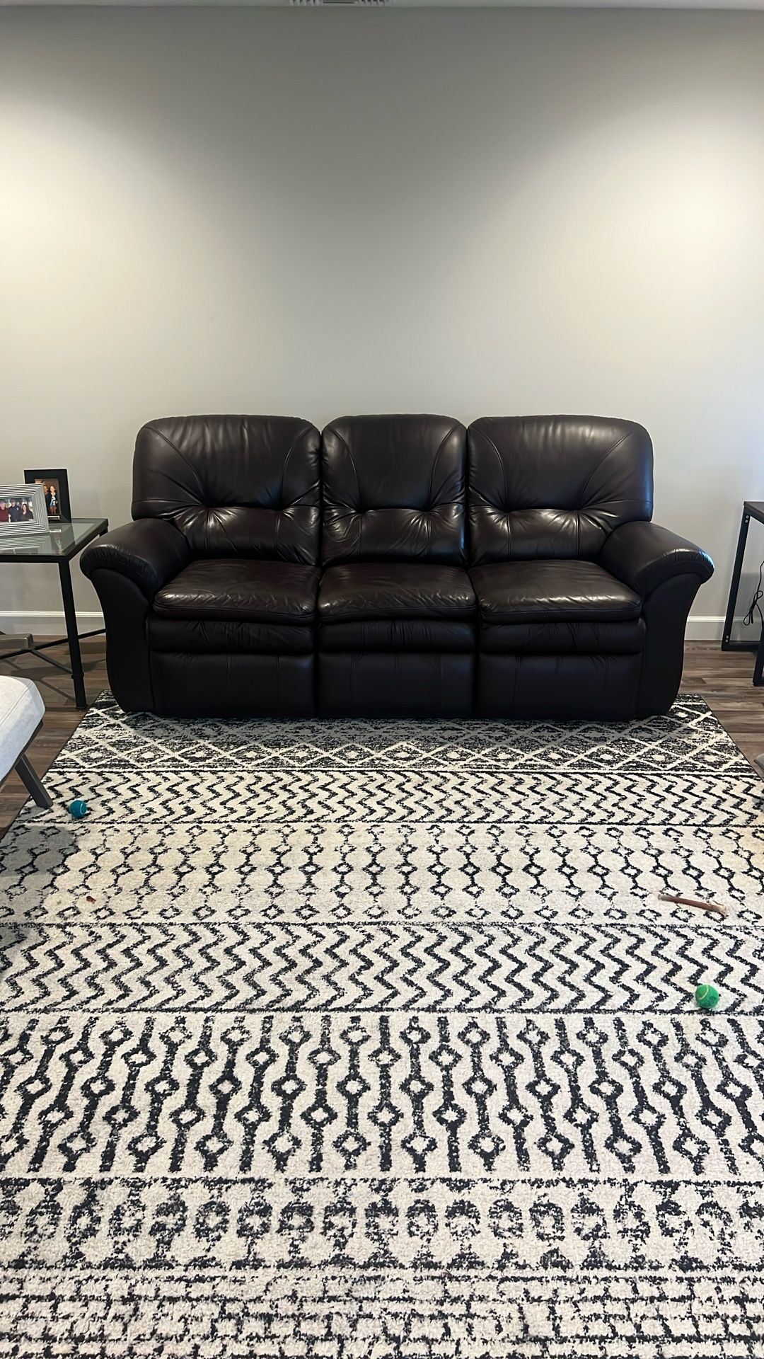 La-z-boy Leather Recliner Couch