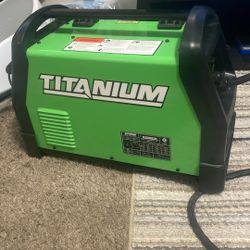Titanium Mig 140 Welder