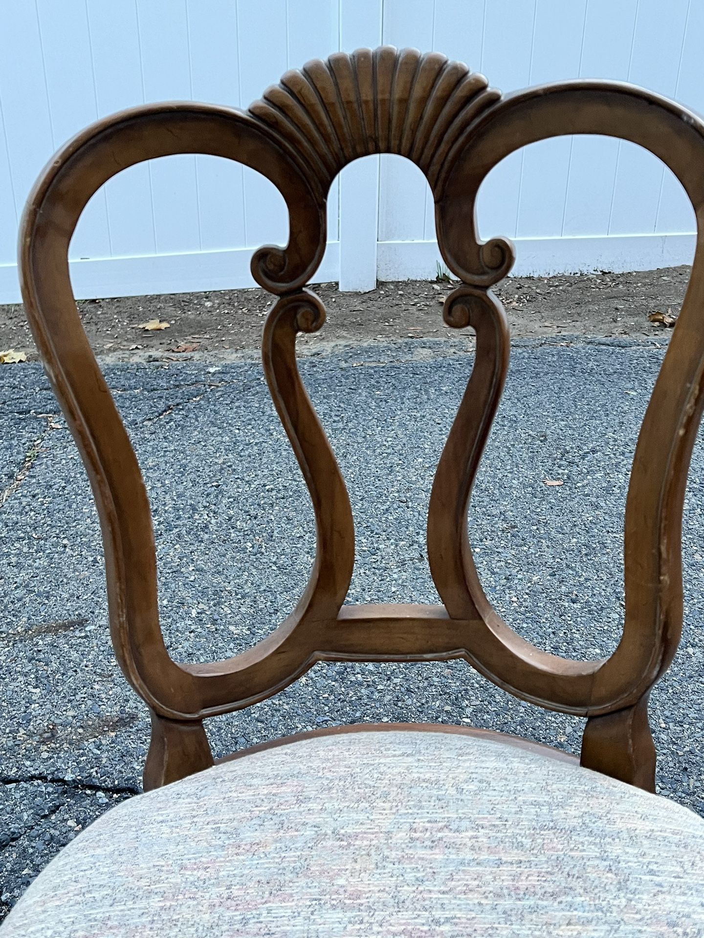 Antique Table And 4 Chairs 