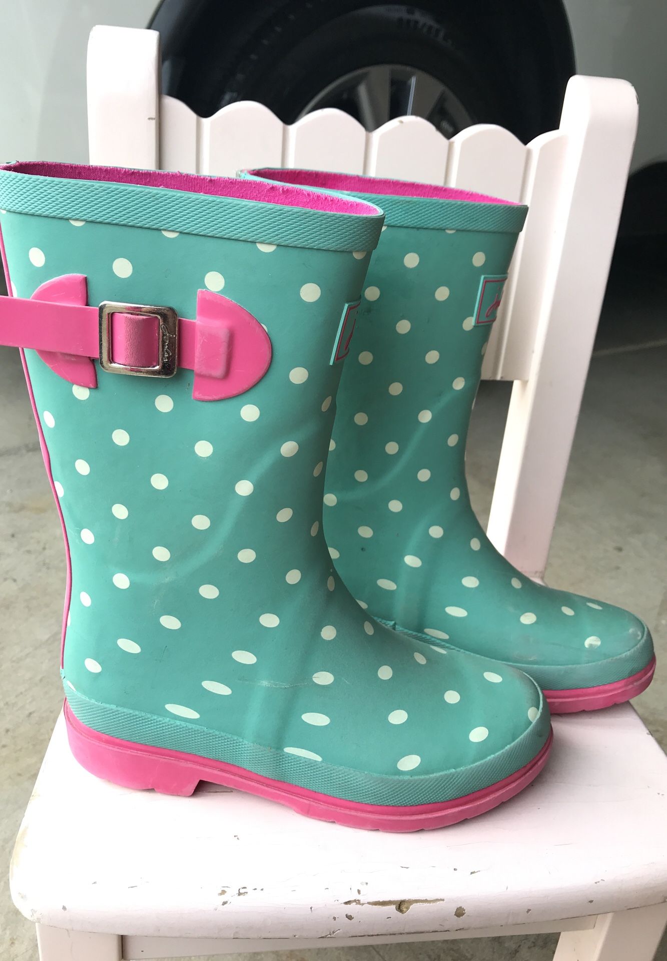 Joules British Style Girl Rain boots polka dots Size 3 with Box