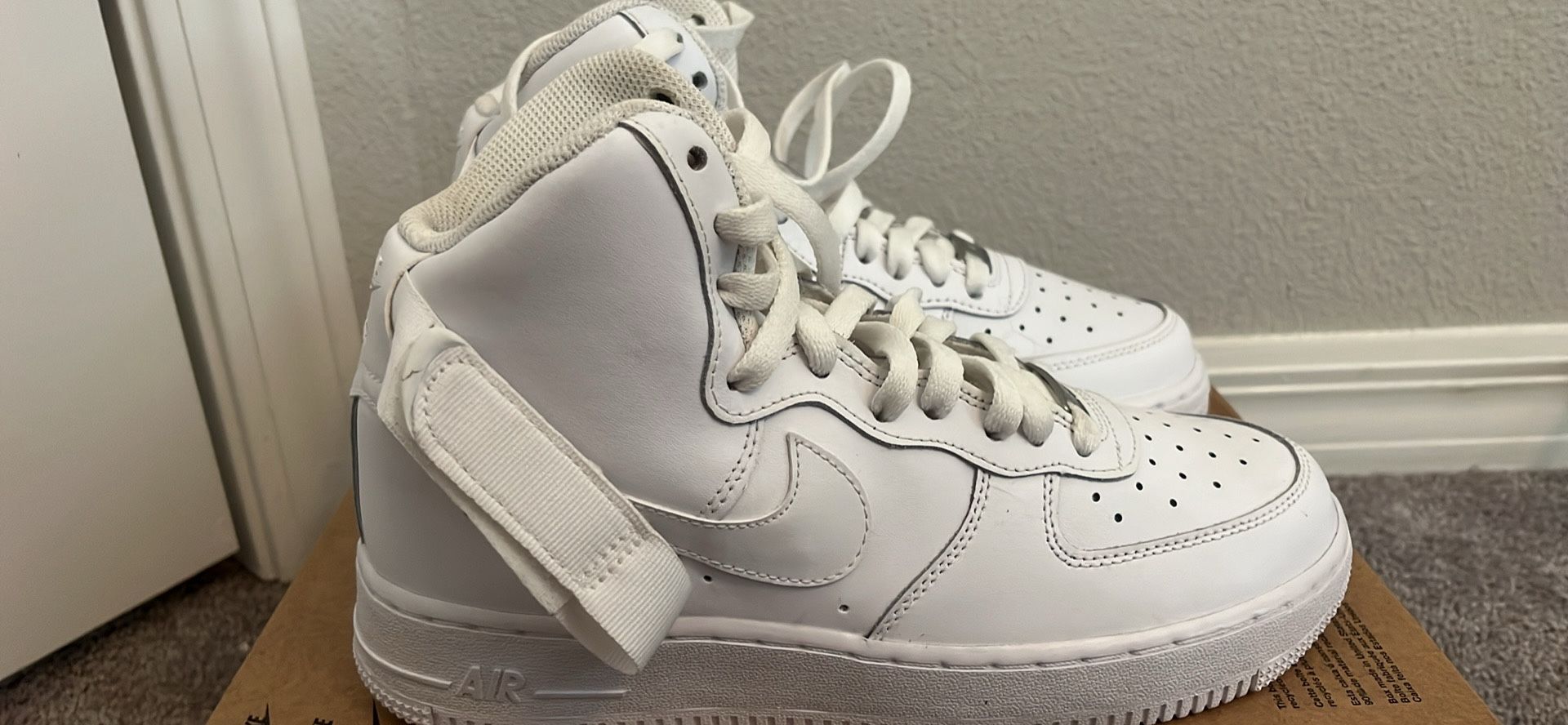 Nike AirForce 1 White High-Top Sneakers