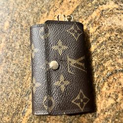 Louis Vuitton Key Holder