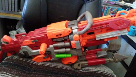 Nerf Red vulcan ebf25