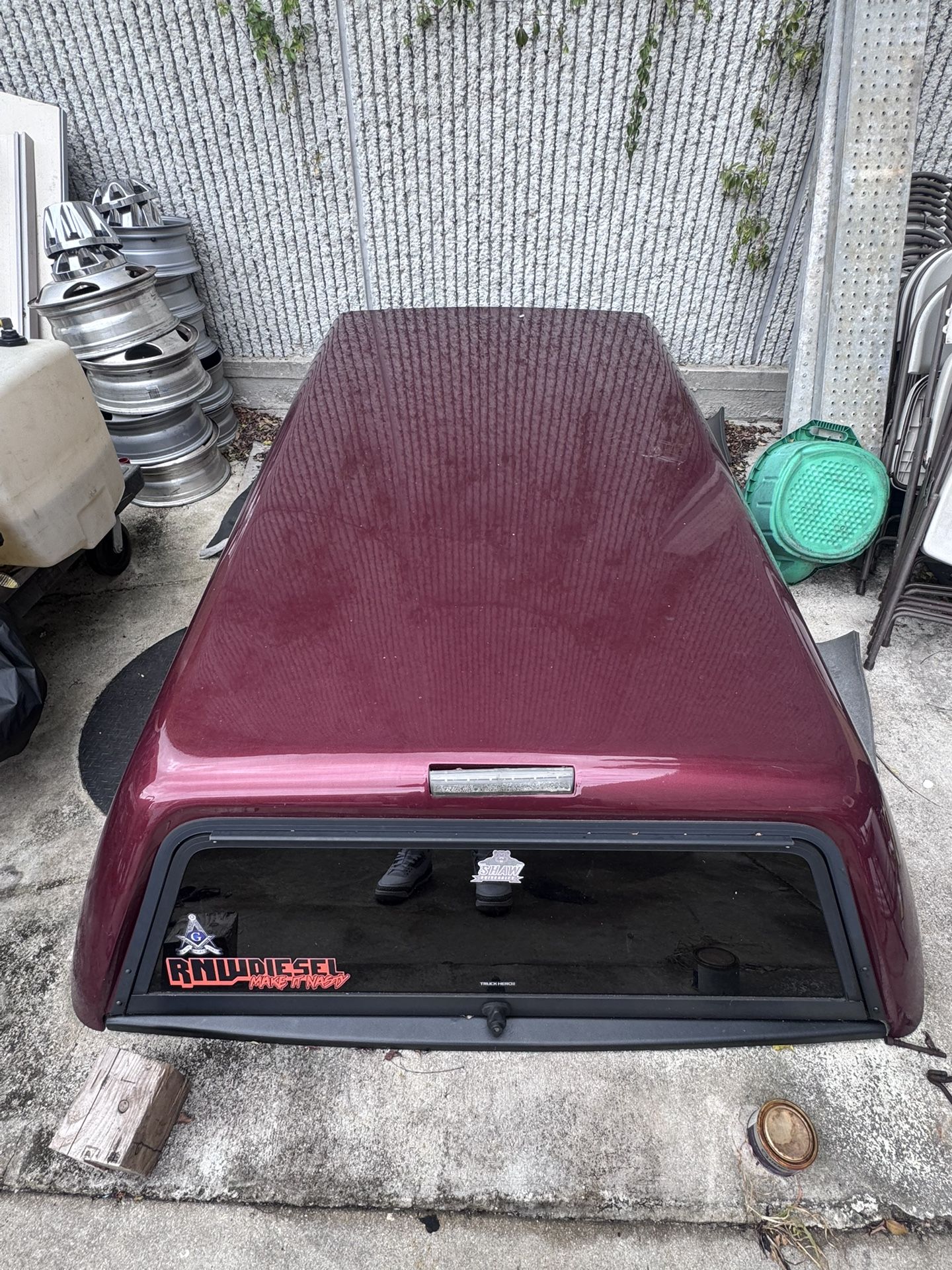Chevelet 3500 Camper Top