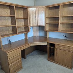 Computer Corner Desk With Hutch