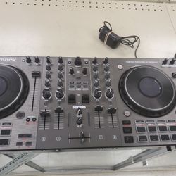 Numark Mixer