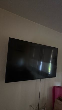 55 inch Roku tv with wall mount