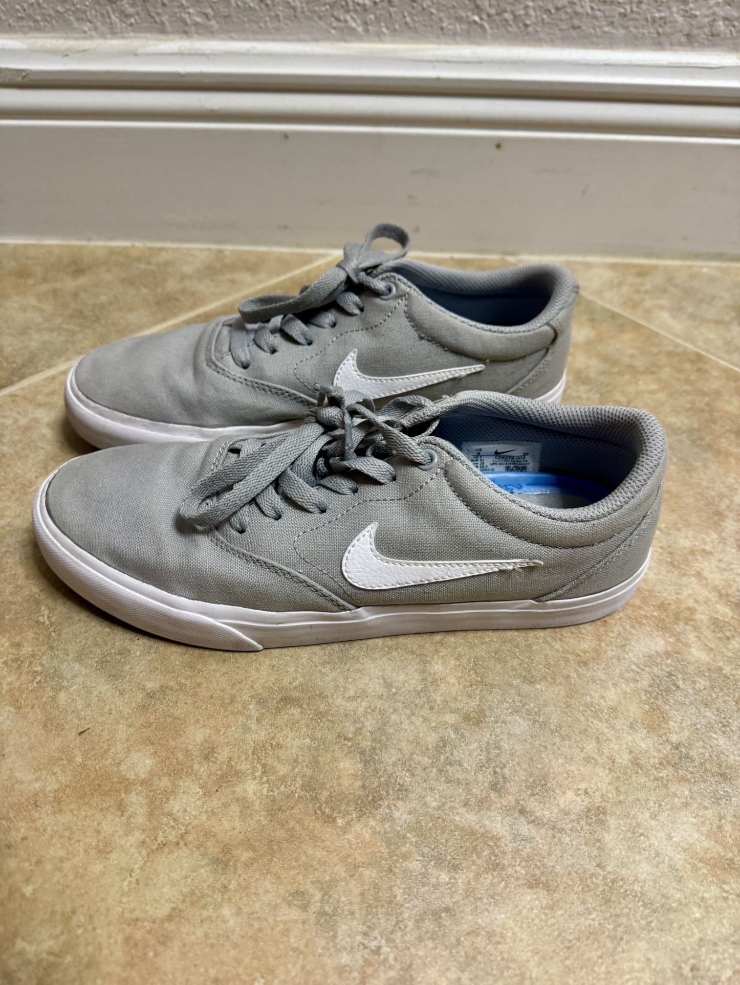 Nike Canvas Shoes