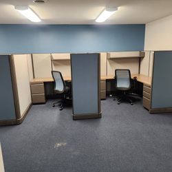 6' X 6' CUBICLES FOR SALE 