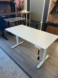 55” White Standing Desk White Electric standing desk Phoenix delivery