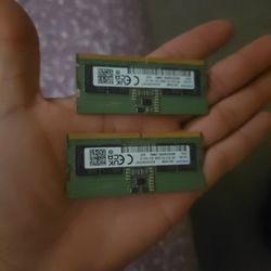 2x8 RAM SODIMM 5200 MT/s SAMSUNG