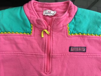 Vineyard vine girls medium