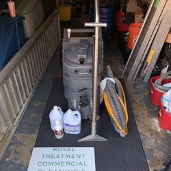 Carpet Cleaning Machine