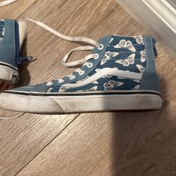 Vans Butterfly Girls Size 3.0, Zipper In Back Great Shape Barely Used By Daughter