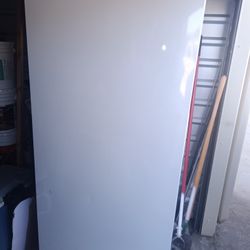 Freezer Frigidaire 