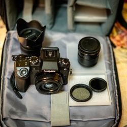 For Sale: 3 Lens & LUMIX G7 Micro 4/3 Camera Kit – Perfect Starter Camera in Excellent Condition!