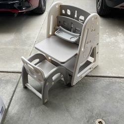 Toddlers Activity Desk With White Board