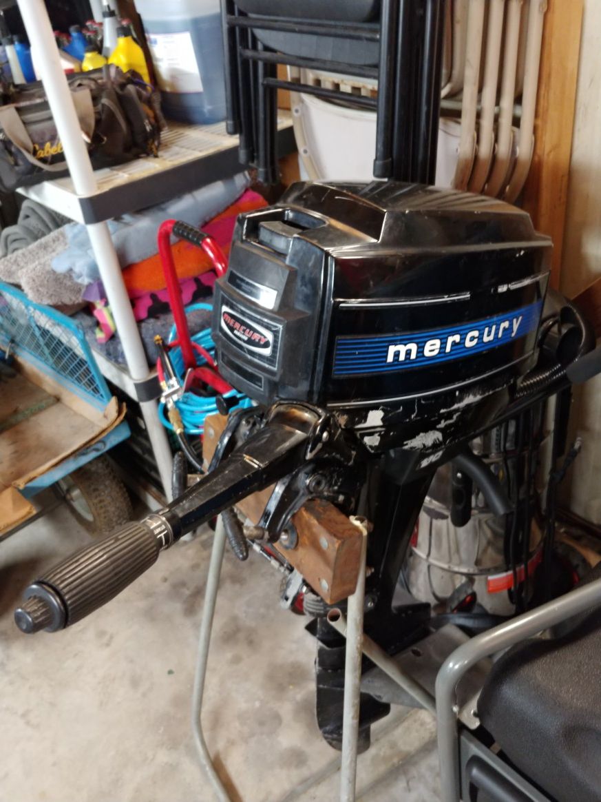 1975 MERCURY 9.8HP THUNDERBOLT OUTBOARD MOTOR