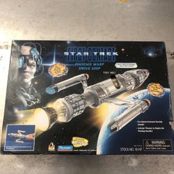 Star Trek First Contact Phoenix Warp Drive Ship (1996)
