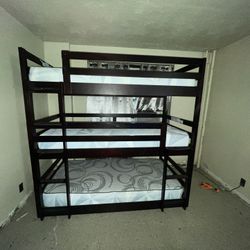Triple Bump Bed