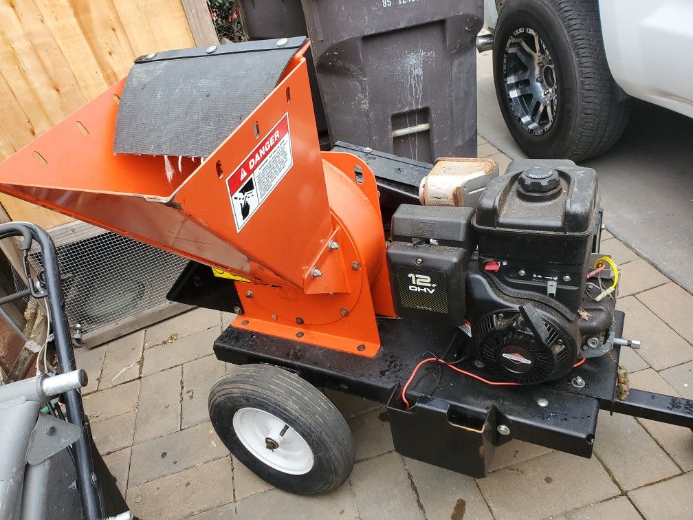 Bear Cat Chipper Model 77412