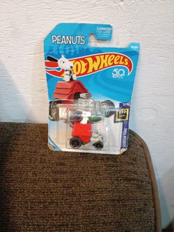 Peanuts Hot Wheel Car