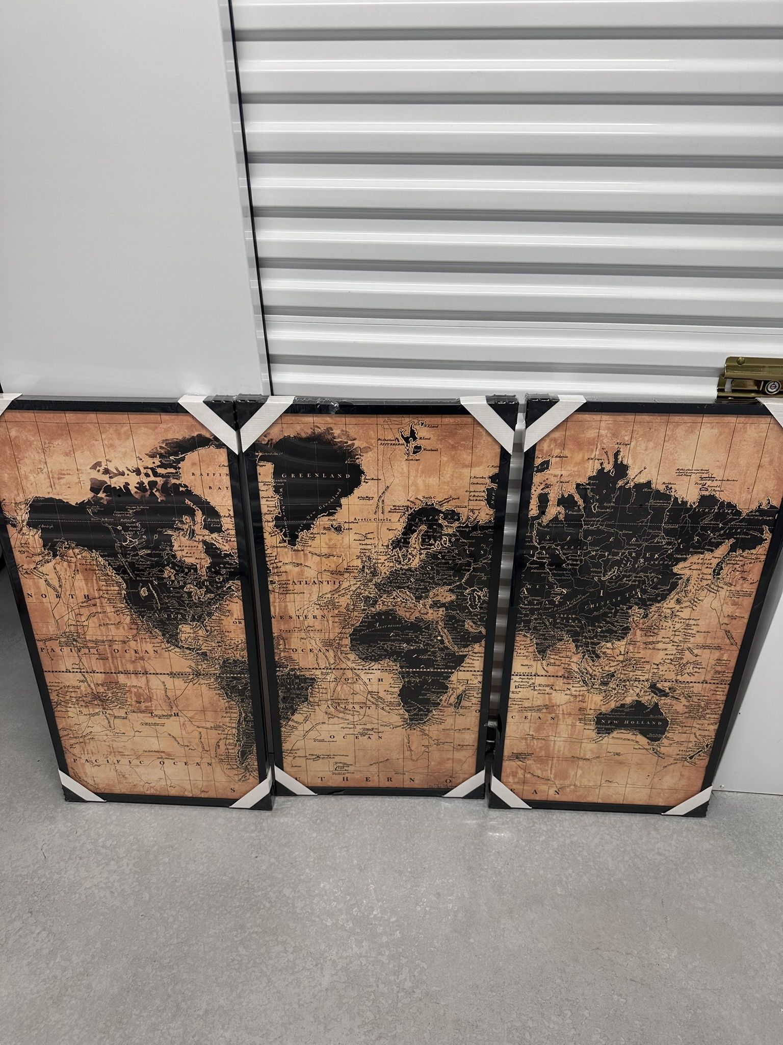 World Map (3 Piece)