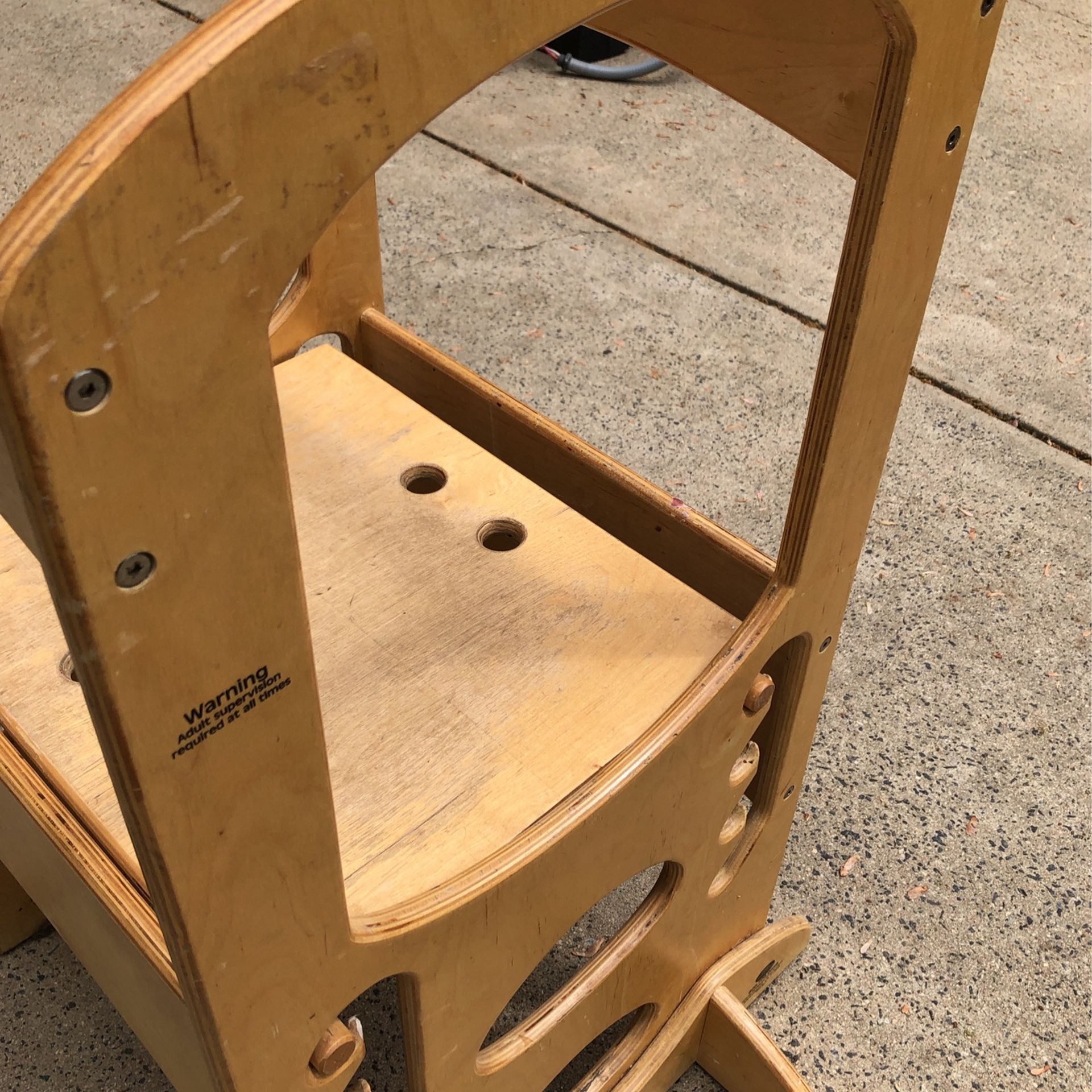 The Learning Tower - Golden Oak - Adjustable Kids Tower