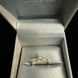 10KT Diamond Engagement Ring