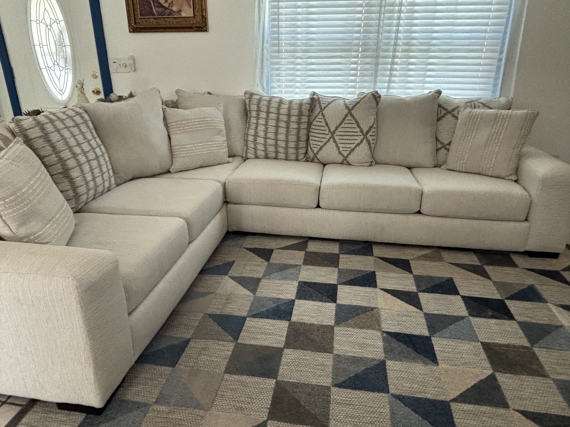Highland Square 2 Pc Sectional