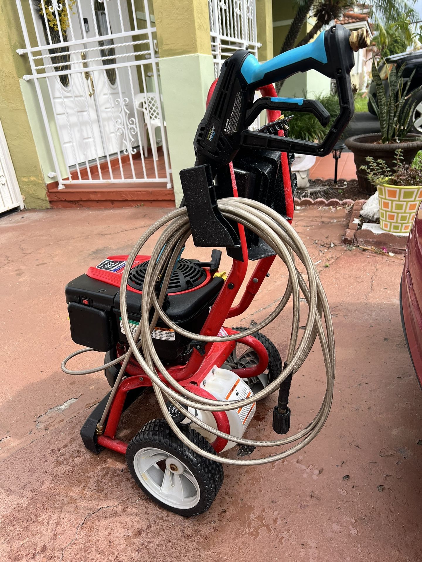 Pressure Washer 2800 Psi