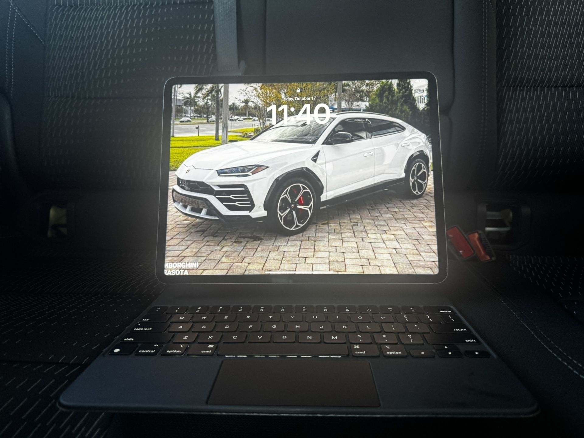 iPad Pro 12.9 inch WiFi + cellular (5th generation) with KEYPAD