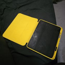 2022 Yellow Ipad