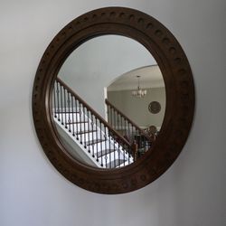 Wall mirror