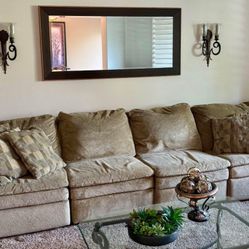 Like New Sectional!